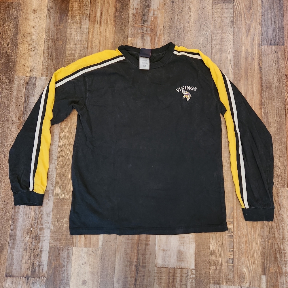 Pro Player Minnesota Vikings Long Sleeve Tee